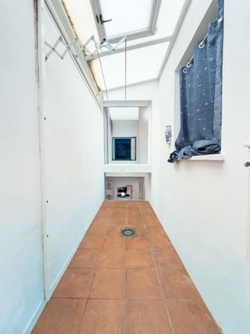 3 soveværelse Lejlighed til salg i San Cristóbal de La Laguna med garage - € 320.000 (Ref: 9843605)