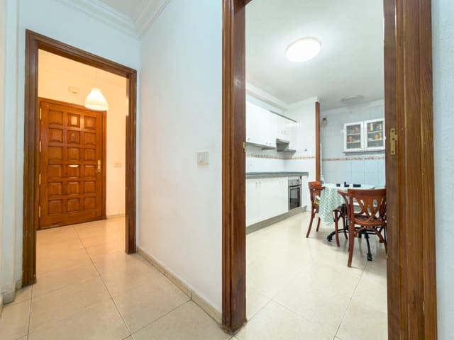 3 soveværelse Lejlighed til salg i San Cristóbal de La Laguna med garage - € 320.000 (Ref: 9843605)