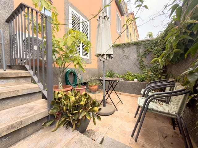 3 soveværelse Lejlighed til salg i San Cristóbal de La Laguna med garage - € 320.000 (Ref: 9843605)
