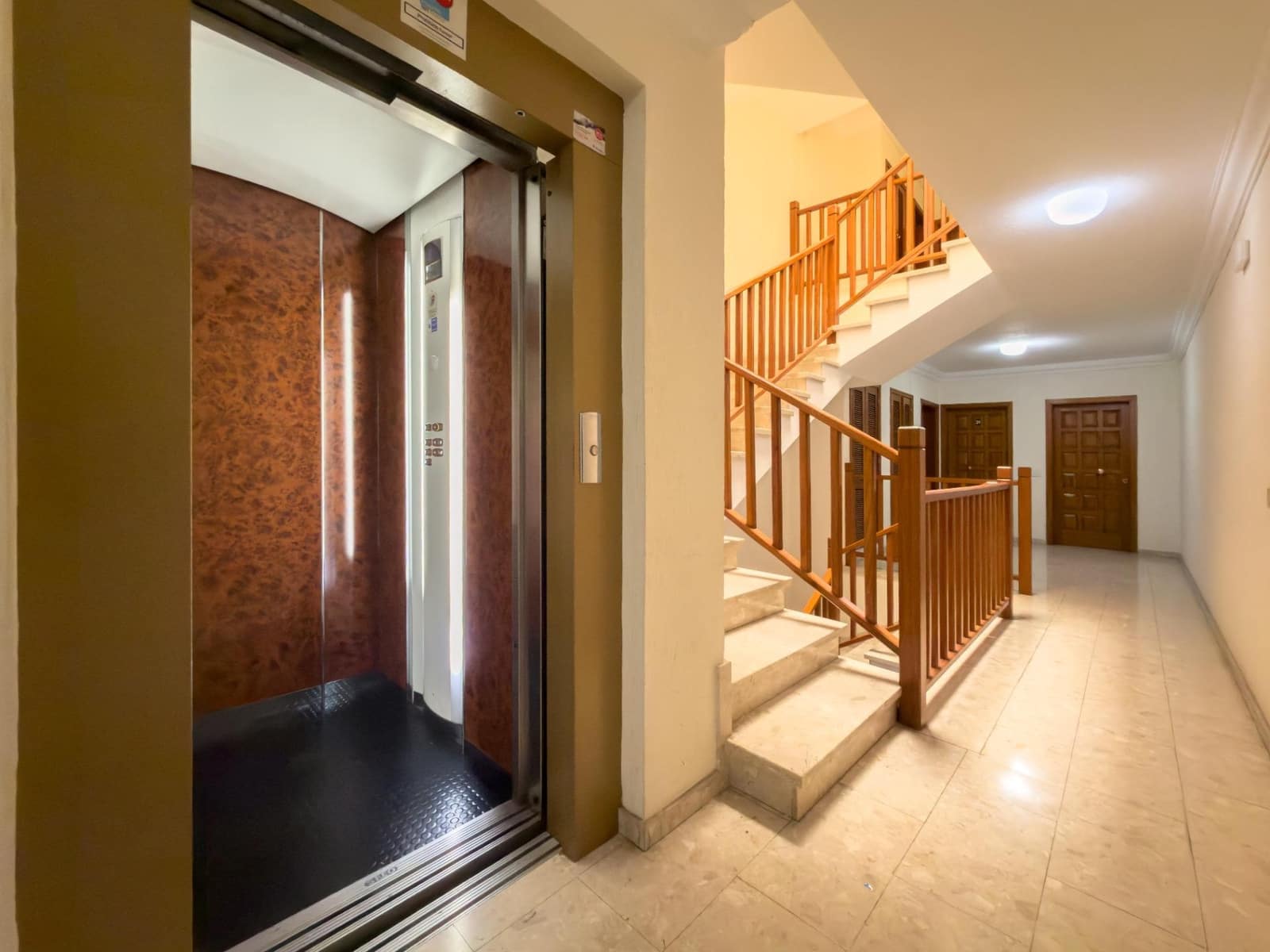 3 bedroom Apartment for sale in San Cristobal de La Laguna with garage - € 320,000 (Ref: 9843605)