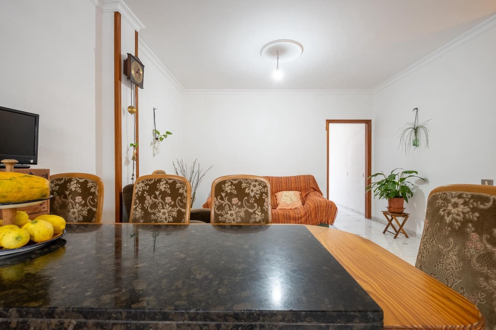 4 bedroom Flat for sale in Santa Cruz de Tenerife - € 235,000 (Ref: 9849500)