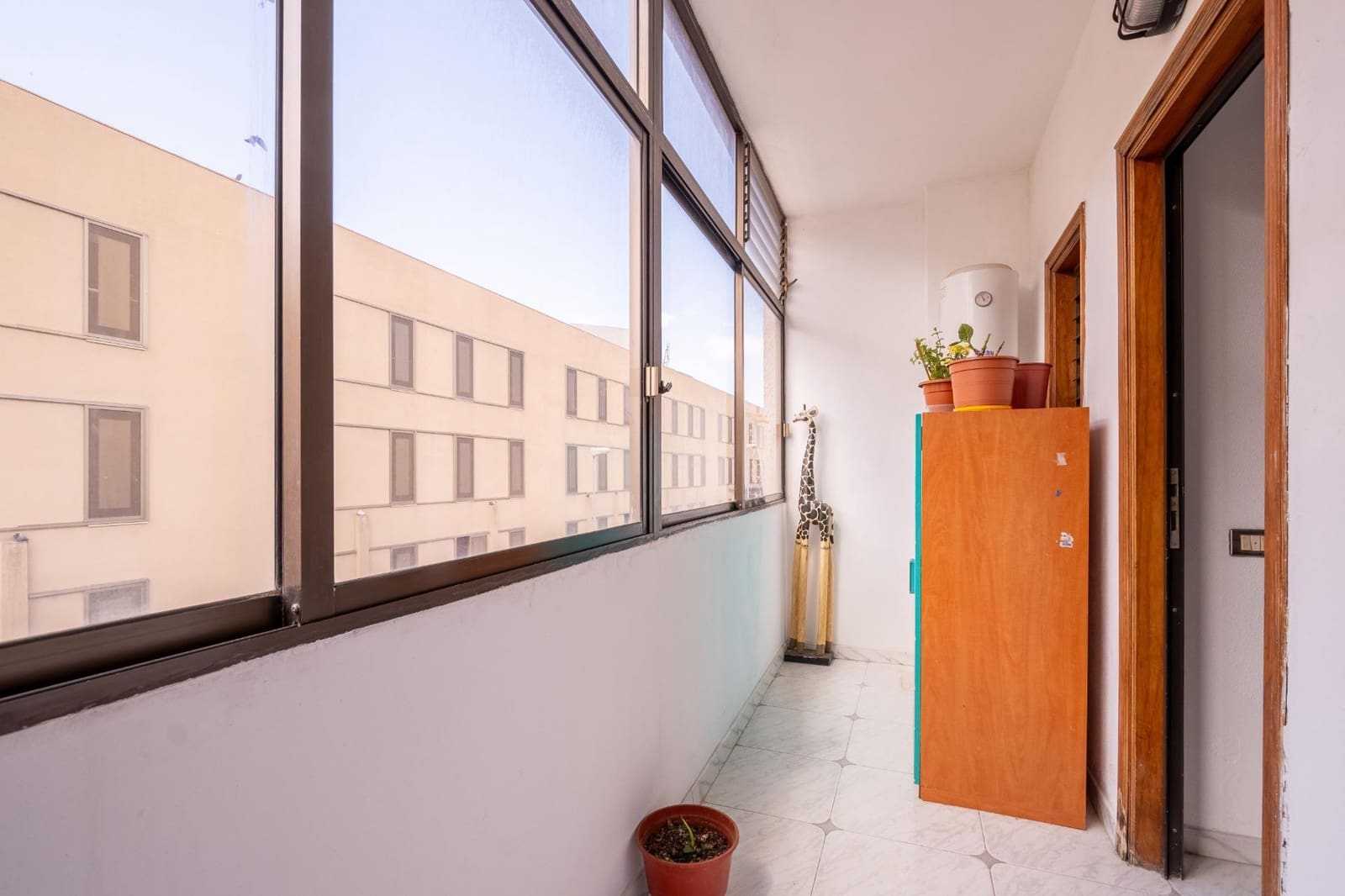 4 bedroom Flat for sale in Santa Cruz de Tenerife - € 235,000 (Ref: 9849500)