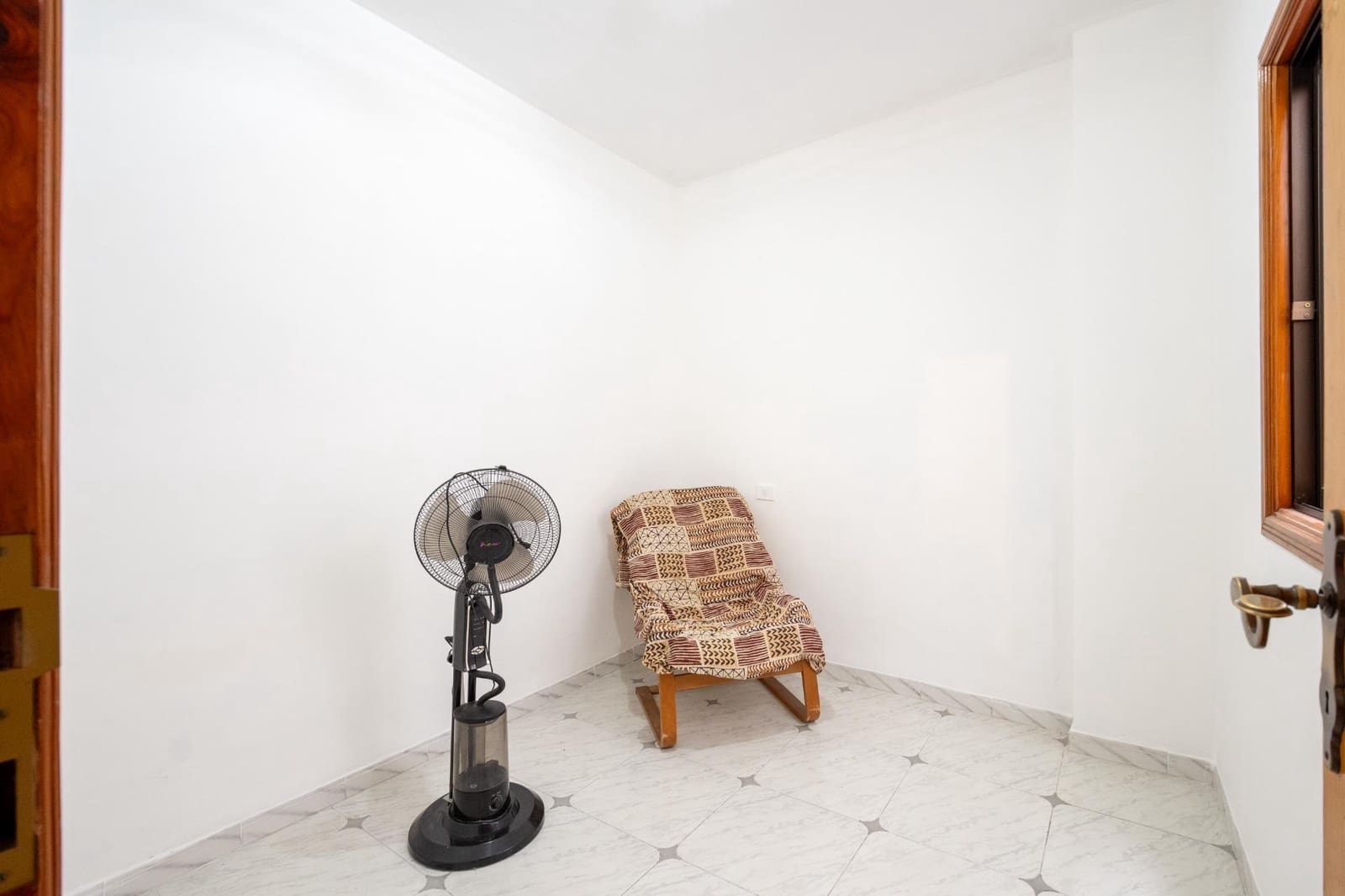 4 bedroom Flat for sale in Santa Cruz de Tenerife - € 235,000 (Ref: 9849500)