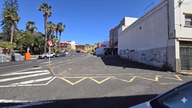 Tontti myytävänä paikassa Santa Cruz de Tenerife - 90 000 € (Ref: 9861960)