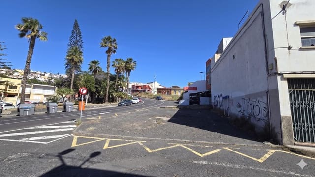 Tontti myytävänä paikassa Santa Cruz de Tenerife - 90 000 € (Ref: 9861960)
