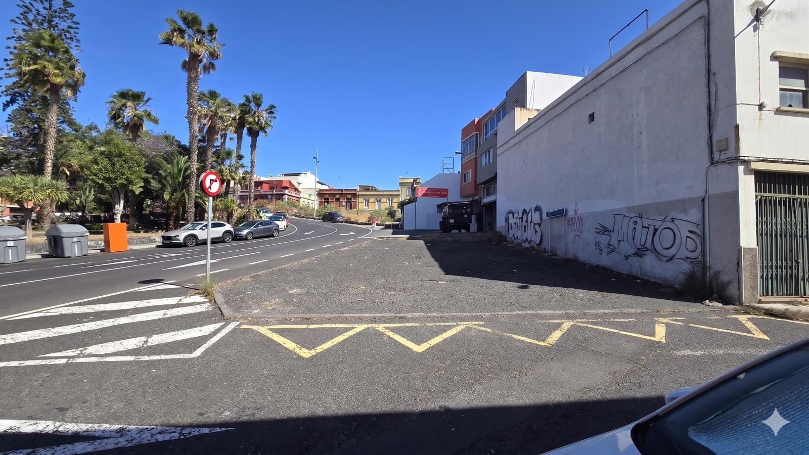Building Plot for sale in Santa Cruz de Tenerife - € 90,000 (Ref: 9861960)