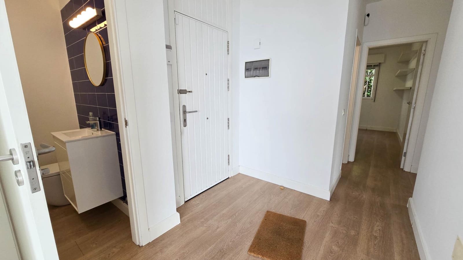 3 bedroom Flat for rent in Santa Cruz de Tenerife with garage - € 1,700 (Ref: 9865281)