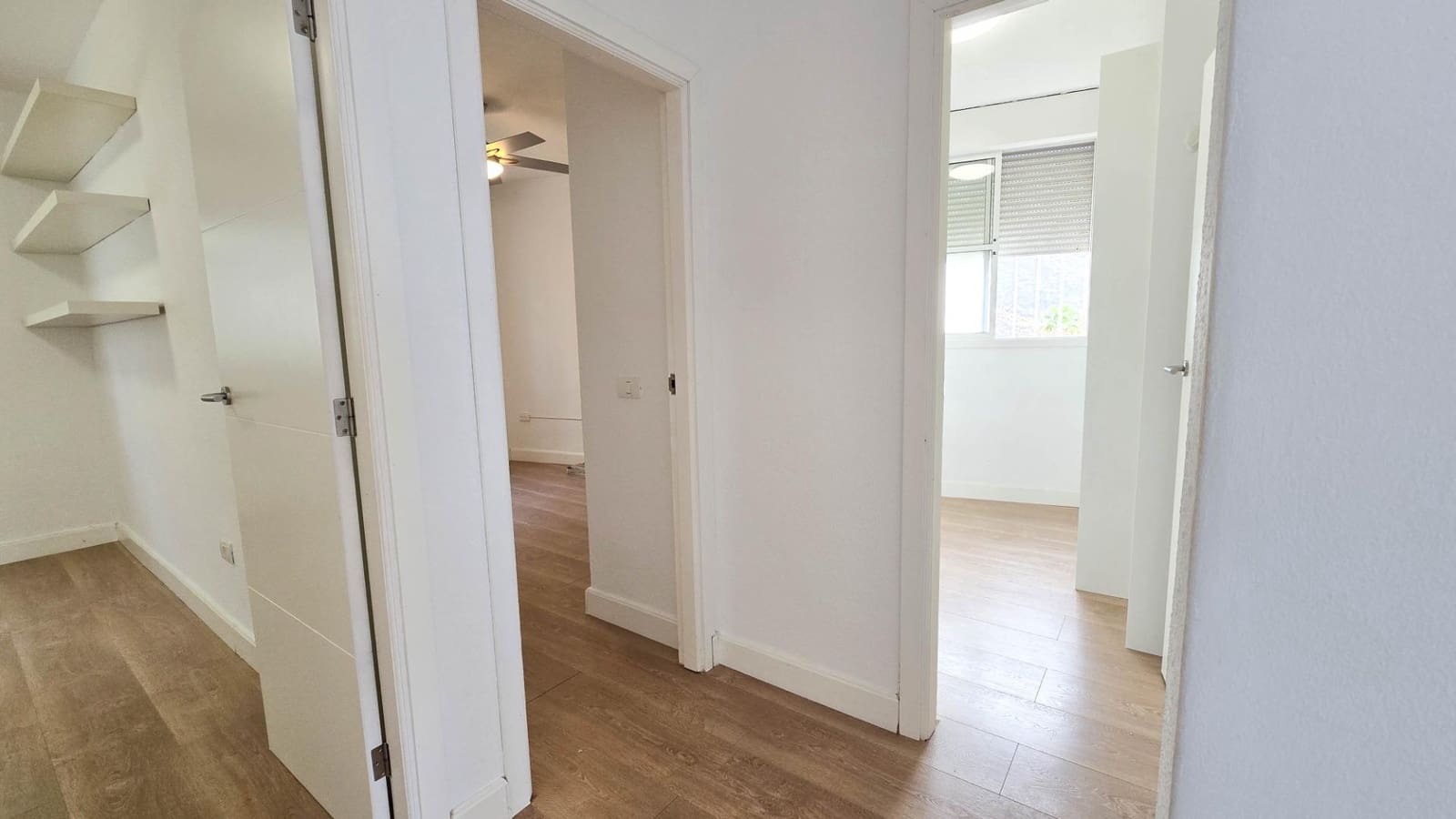 3 bedroom Flat for rent in Santa Cruz de Tenerife with garage - € 1,700 (Ref: 9865281)