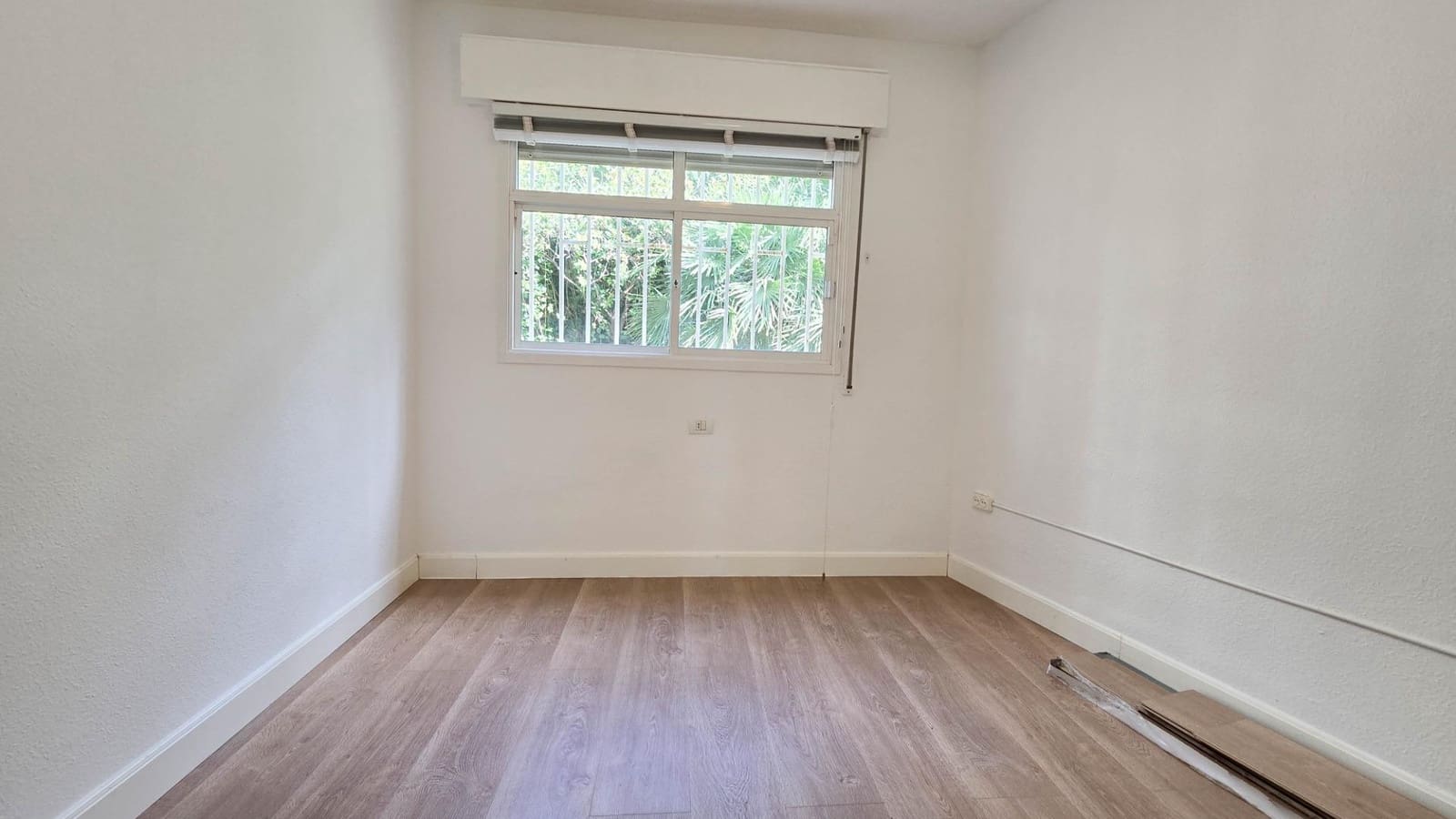 3 bedroom Flat for rent in Santa Cruz de Tenerife with garage - € 1,700 (Ref: 9865281)