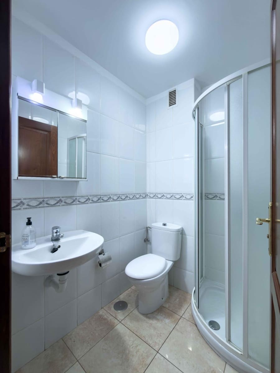 3 bedroom Flat for sale in Santa Cruz de Tenerife with garage - € 395,000 (Ref: 9865282)