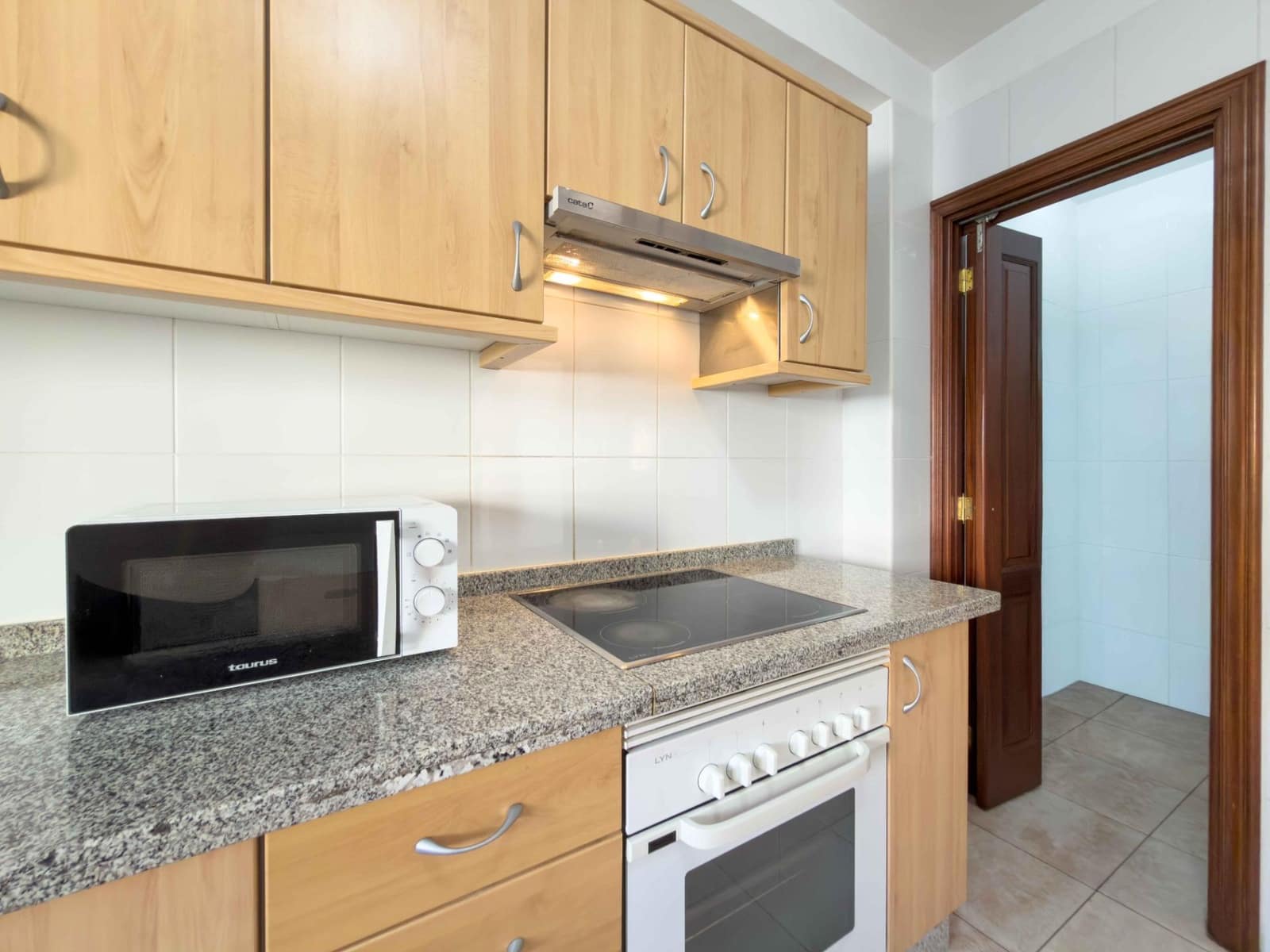 3 bedroom Flat for sale in Santa Cruz de Tenerife with garage - € 395,000 (Ref: 9865282)