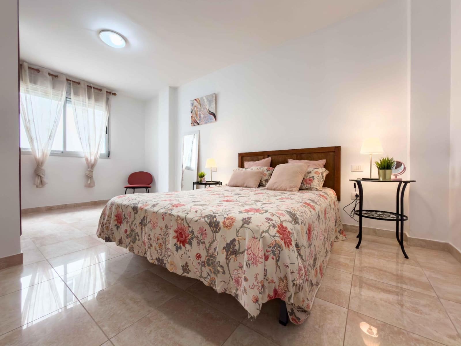 3 bedroom Flat for sale in Santa Cruz de Tenerife with garage - € 395,000 (Ref: 9865282)