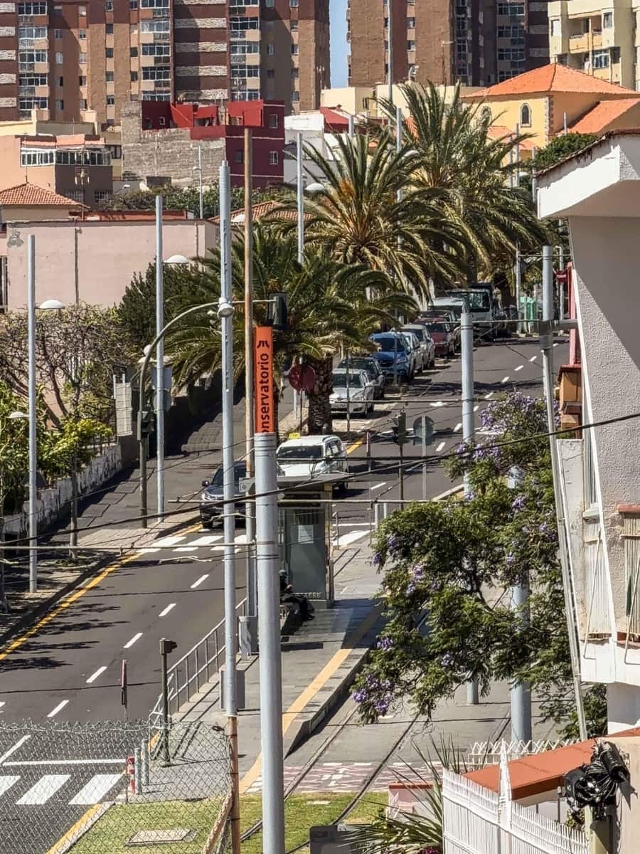 Commercial for sale in Santa Cruz de Tenerife with garage - € 225,000 (Ref: 9865284)