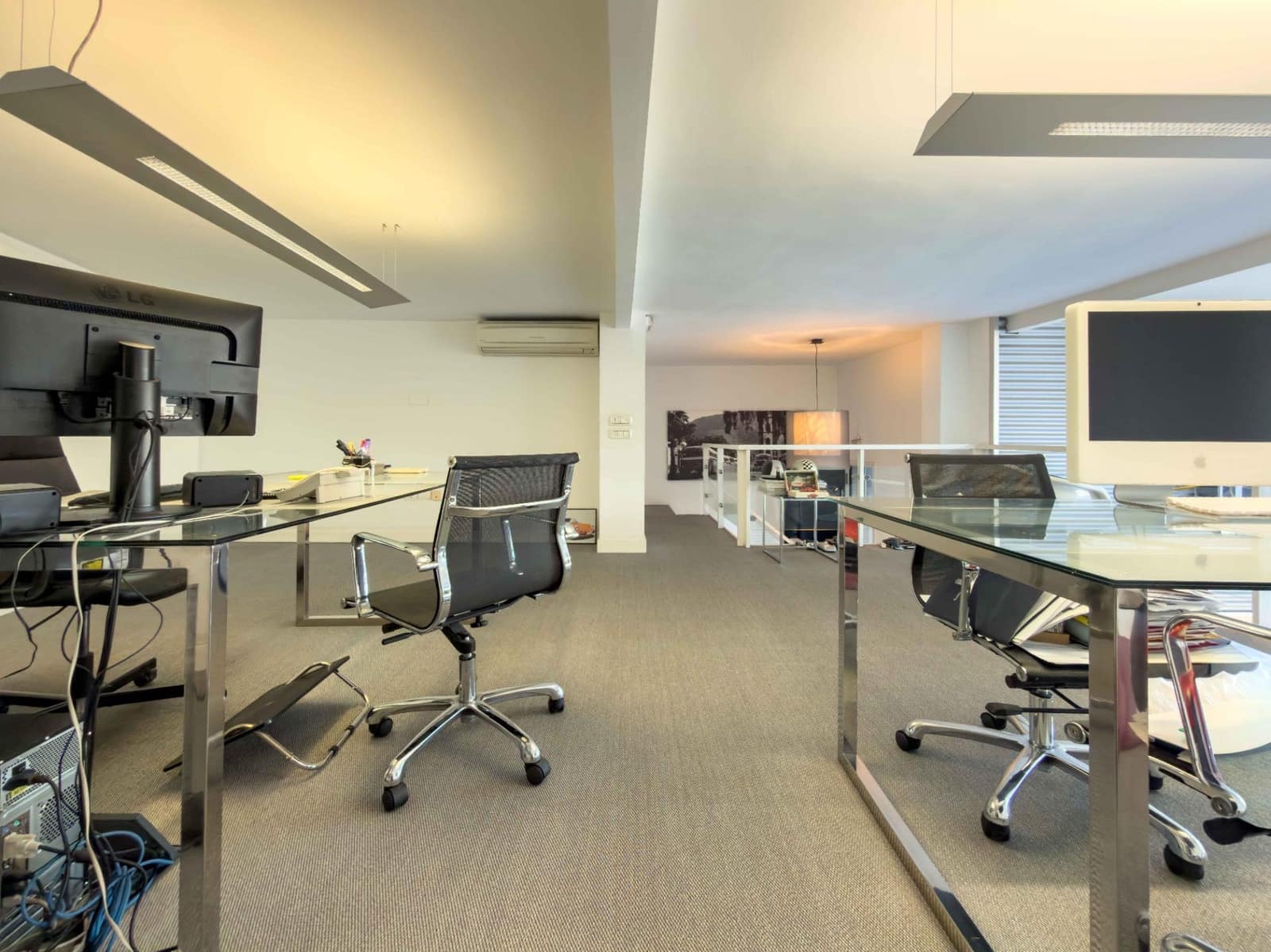 Commercial for sale in Santa Cruz de Tenerife with garage - € 225,000 (Ref: 9865284)