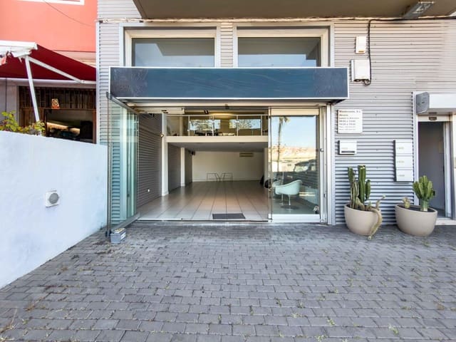 Commercial for sale in Ballester, Santa Cruz de Tenerife with garage - € 225,000 (Ref: 9865284)