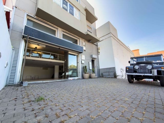 Erhverv til salg i Ballester, Santa Cruz de Tenerife med garage - € 225.000 (Ref: 9865284)