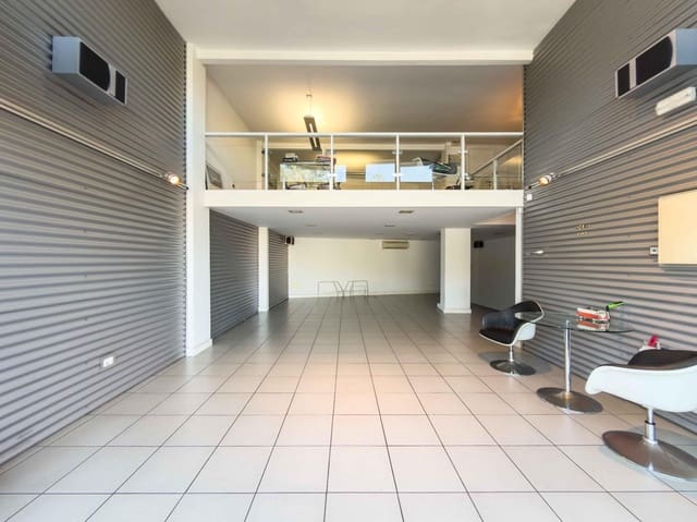 Erhverv til salg i Ballester, Santa Cruz de Tenerife med garage - € 225.000 (Ref: 9865284)