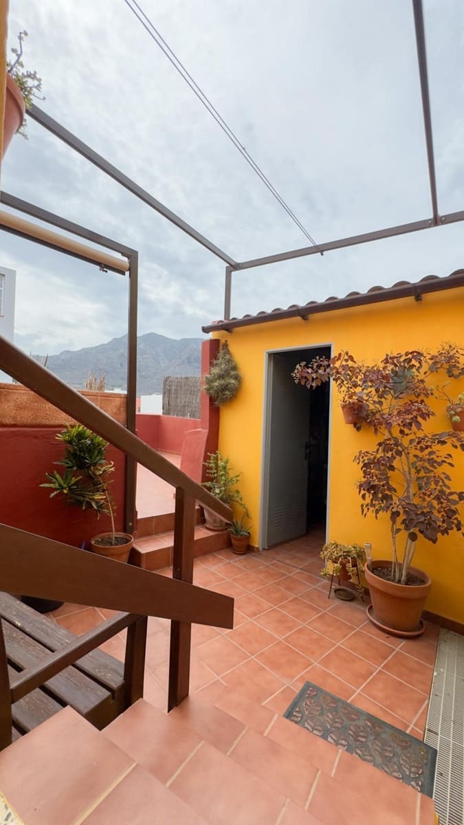 7 quarto Casa em Banda para venda em Buenavista del Norte com garagem - 399 000 € (Ref: 9865285)