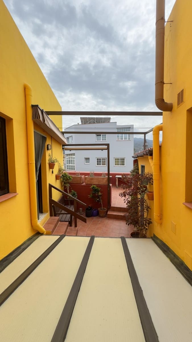7 quarto Casa em Banda para venda em Buenavista del Norte com garagem - 399 000 € (Ref: 9865285)