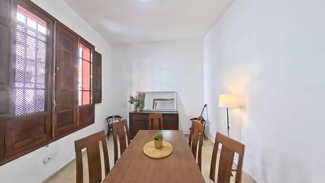 3 soverom Leilighet til salgs i Zona Centro, Santa Cruz de Tenerife - € 370 000 (Ref: 9955955)