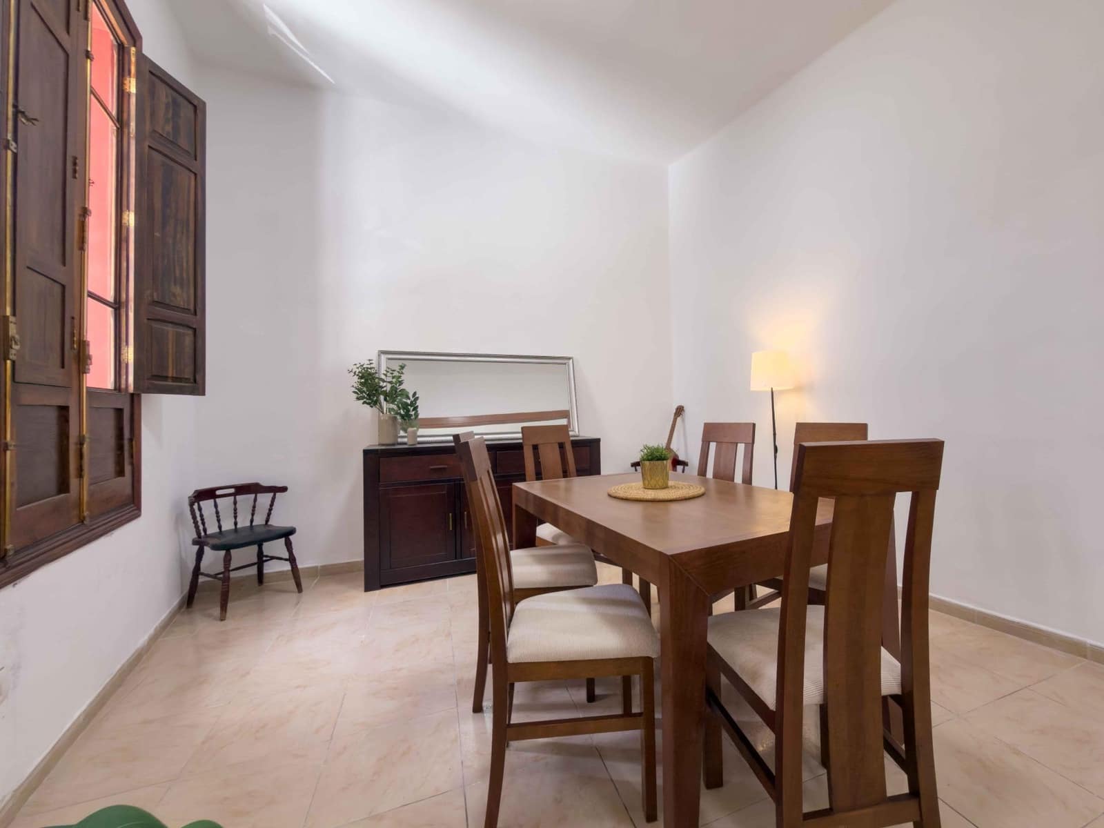 3 bedroom Flat for sale in Santa Cruz de Tenerife - € 370,000 (Ref: 9955955)