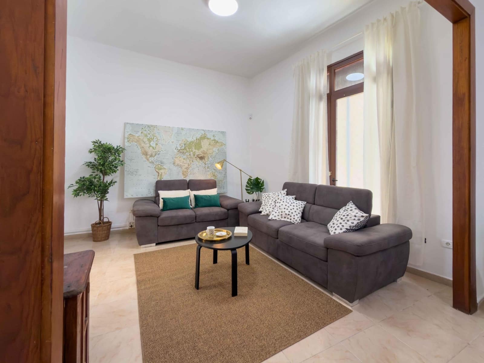 3 bedroom Flat for sale in Santa Cruz de Tenerife - € 370,000 (Ref: 9955955)