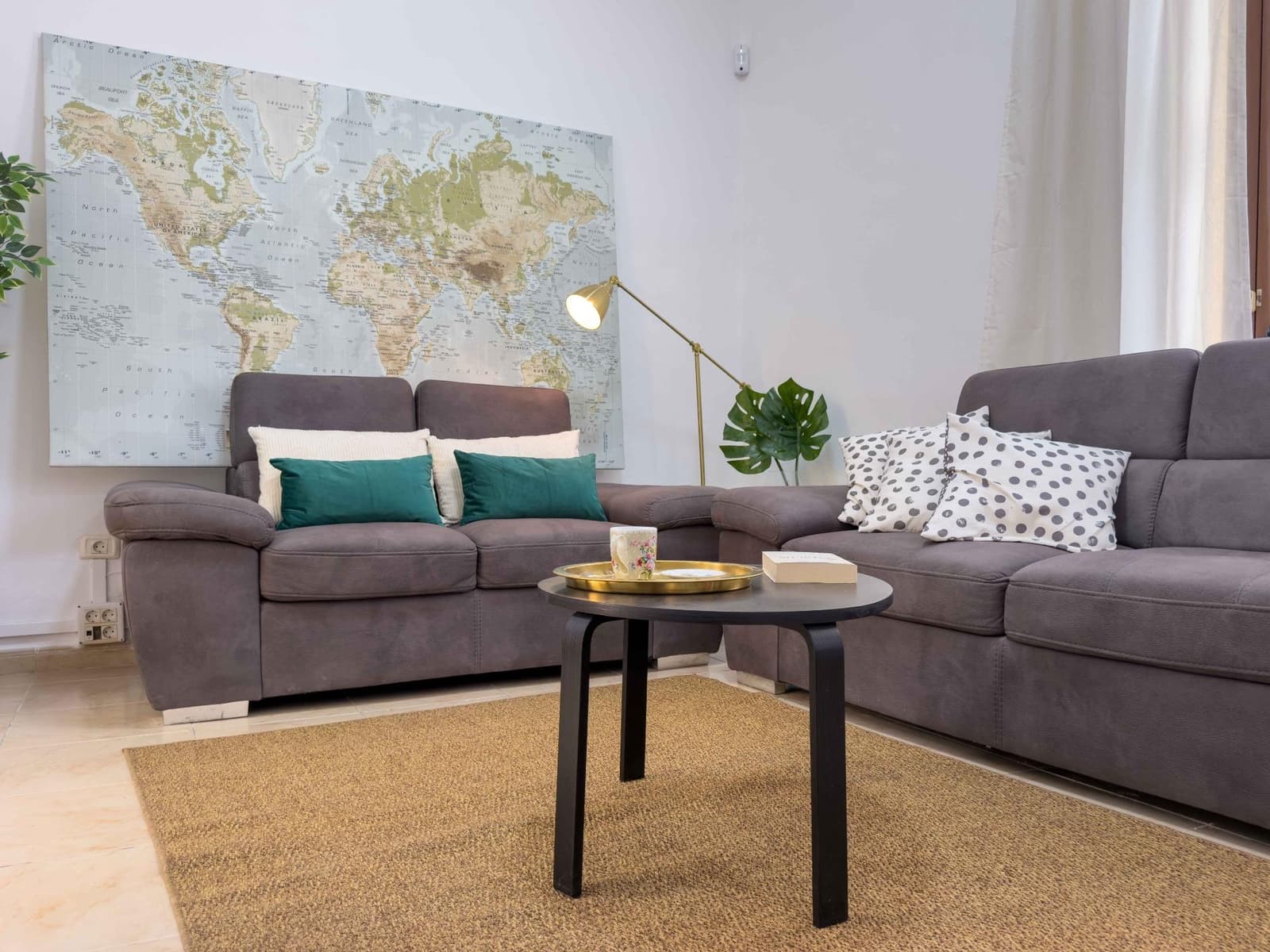 3 bedroom Flat for sale in Santa Cruz de Tenerife - € 370,000 (Ref: 9955955)