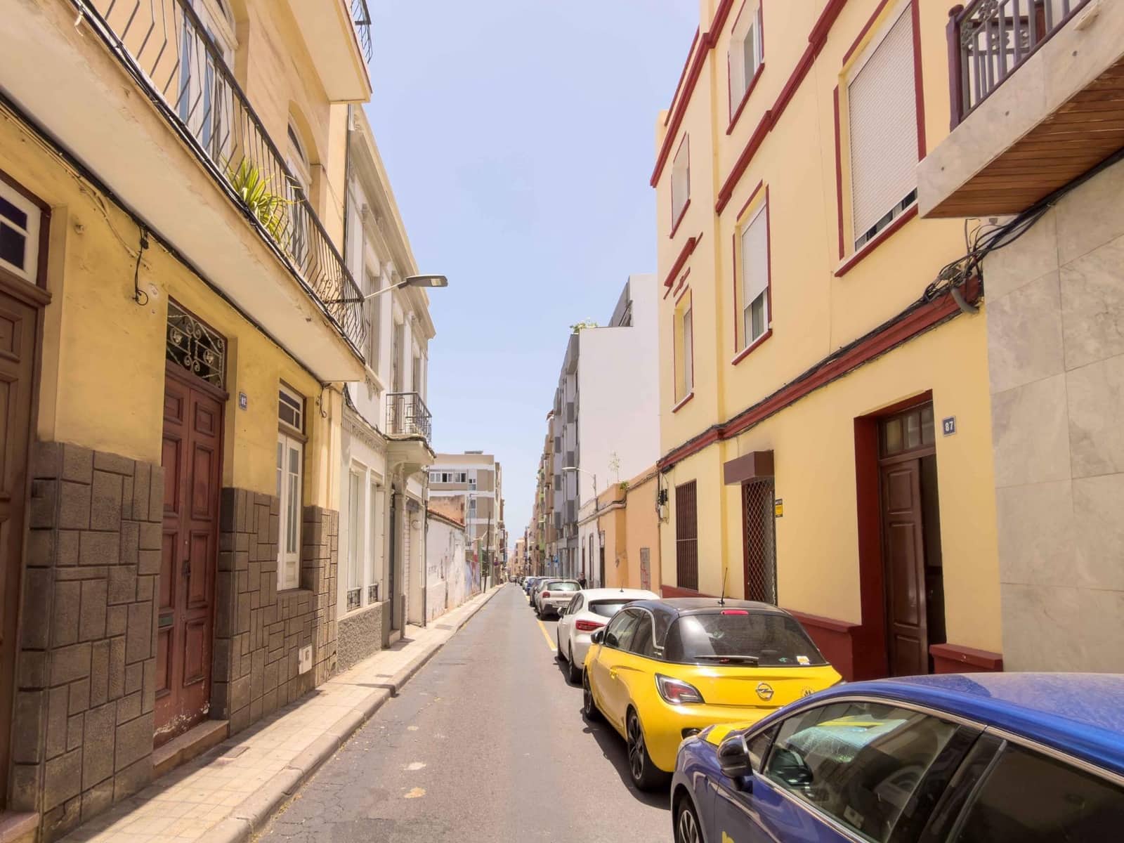 3 bedroom Flat for sale in Santa Cruz de Tenerife - € 370,000 (Ref: 9955955)