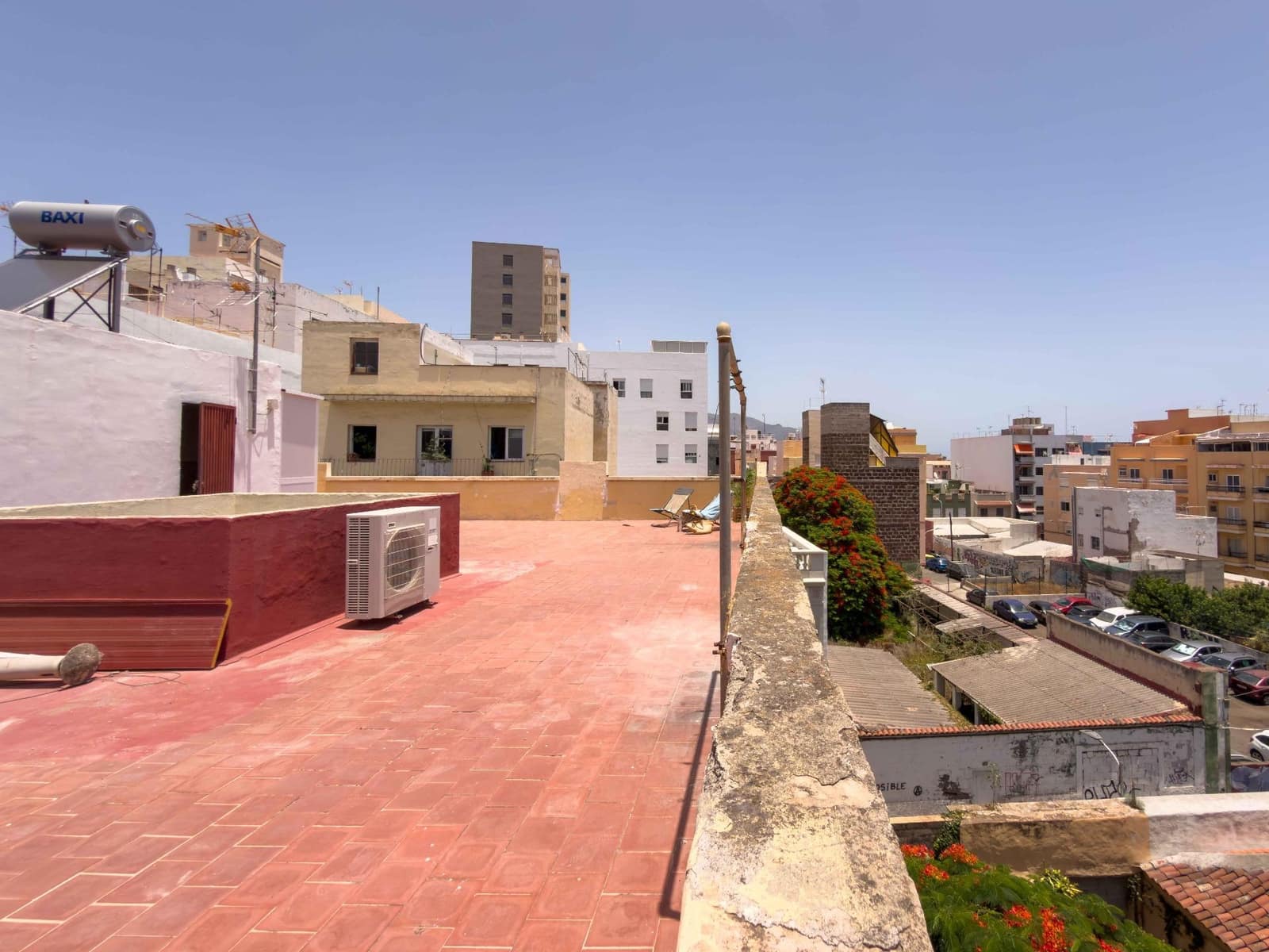 3 bedroom Flat for sale in Santa Cruz de Tenerife - € 370,000 (Ref: 9955955)