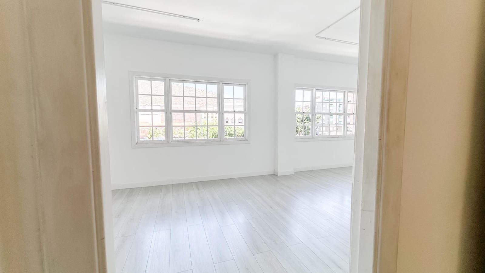 Ufficio da affittare in Santa Cruz de Tenerife - 1.350 € (Rif: 9986947)