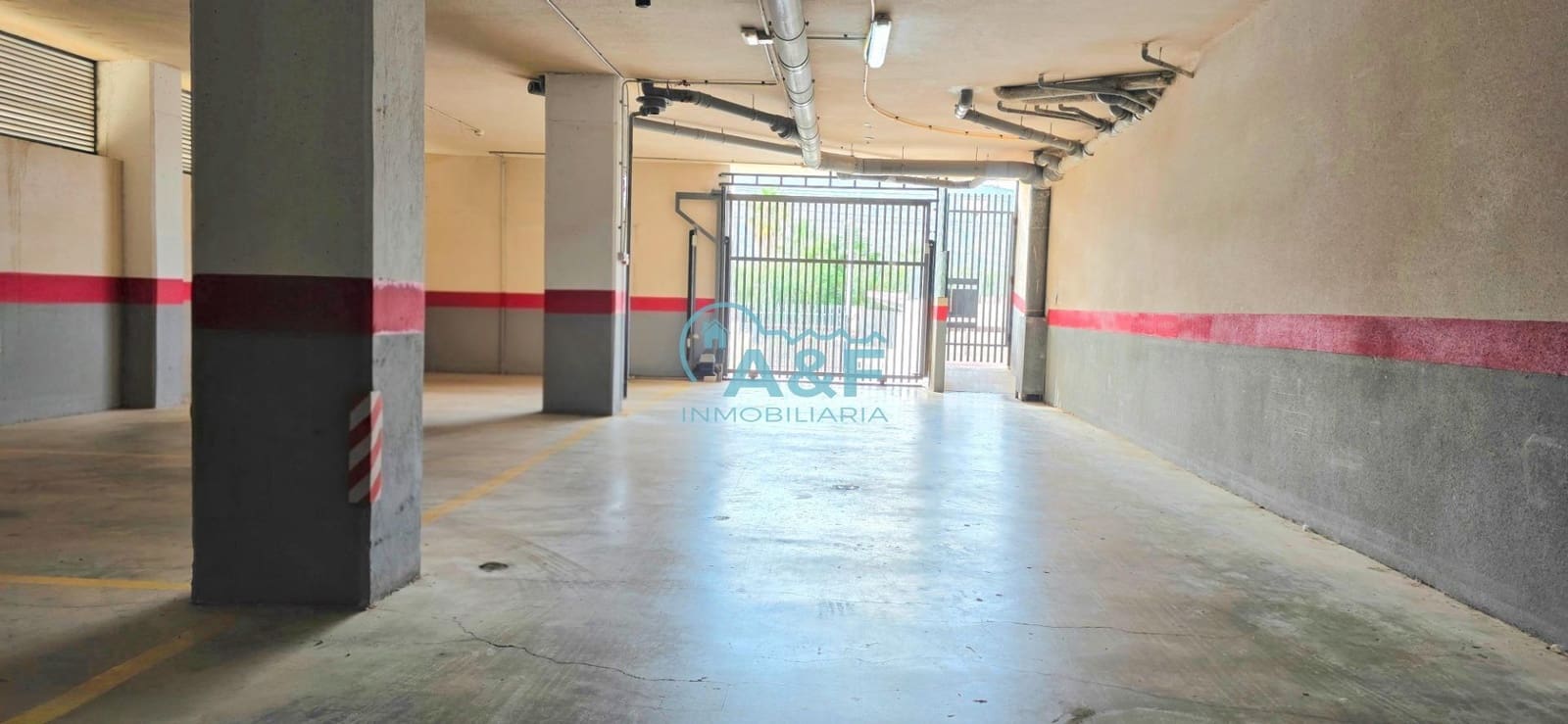 Garage for sale in Oropesa  - € 11,500 (Ref: 10038419)
