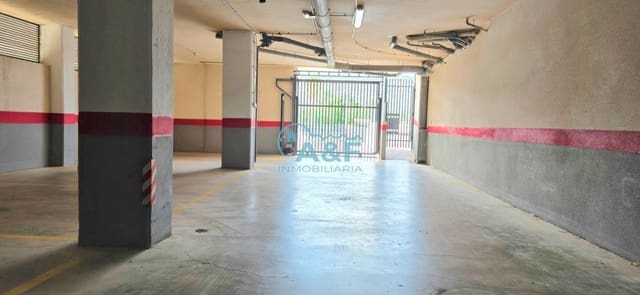 Garage til salg i Oropesa  - € 11.500 (Ref: 10038419)