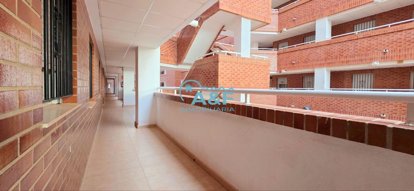 2 soverom Leilighet til leie i Oropesa  med svømmebasseng - € 700 (Ref: 10076547)