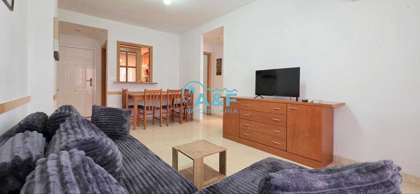 2 soverom Leilighet til leie i Oropesa  med svømmebasseng - € 700 (Ref: 10076547)