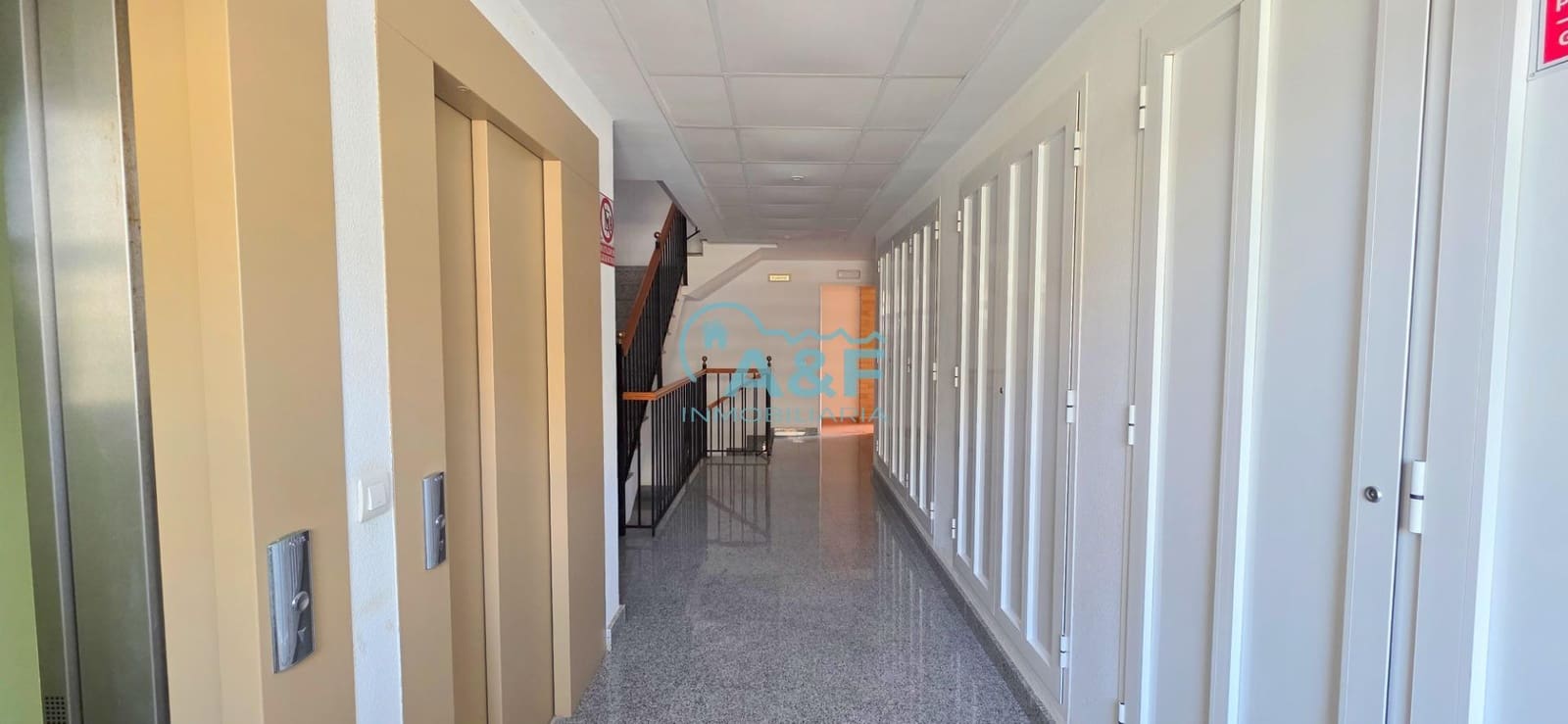 2 slaapkamer Appartement te koop in Oropesa  met zwembad garage - € 139.000 (Ref: 9388132)