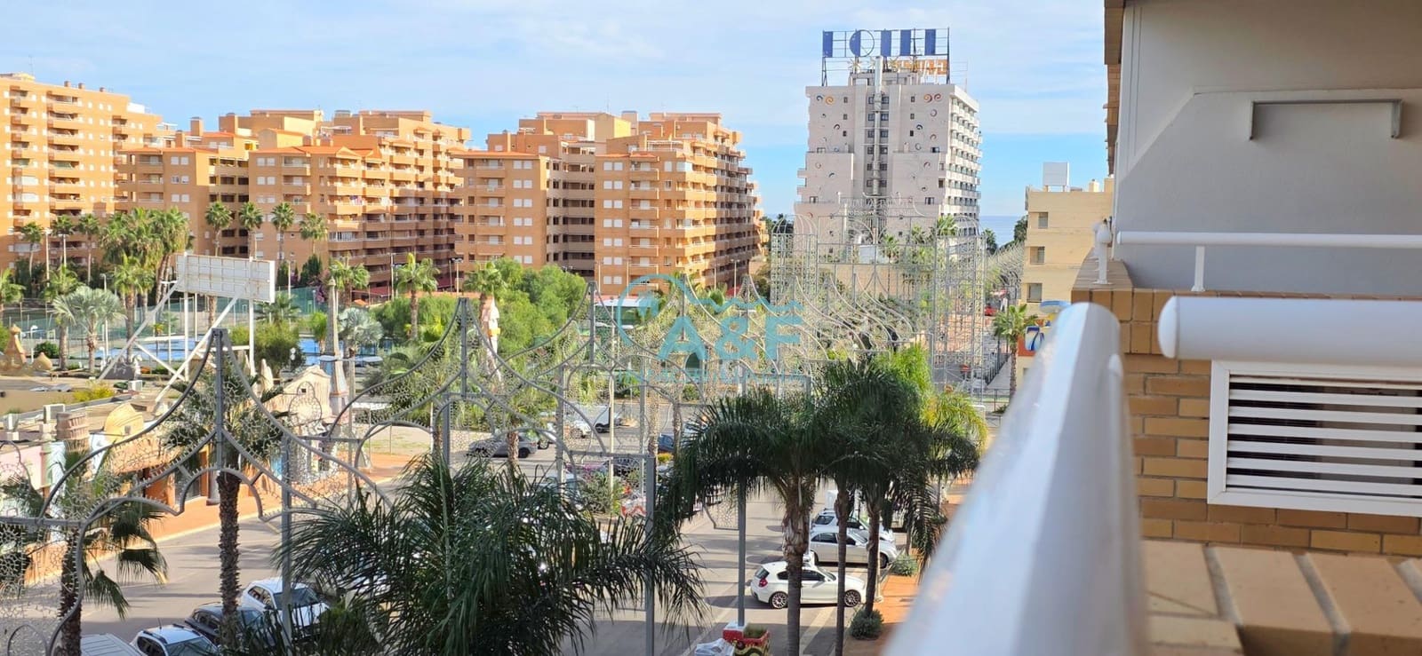 2 slaapkamer Appartement te koop in Oropesa  met zwembad garage - € 139.000 (Ref: 9388132)