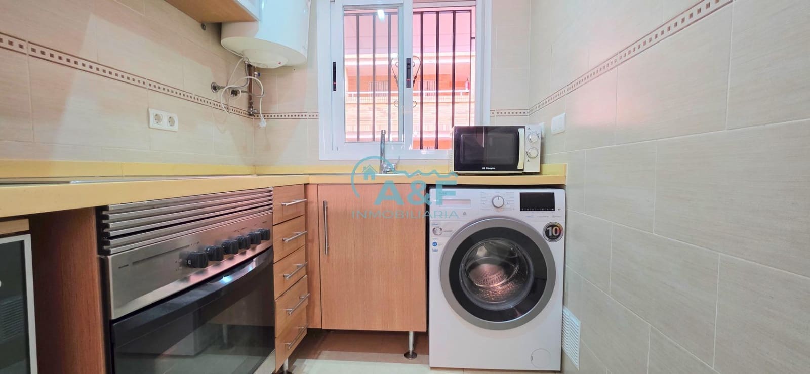 2 slaapkamer Appartement te koop in Oropesa  met zwembad garage - € 139.000 (Ref: 9388132)