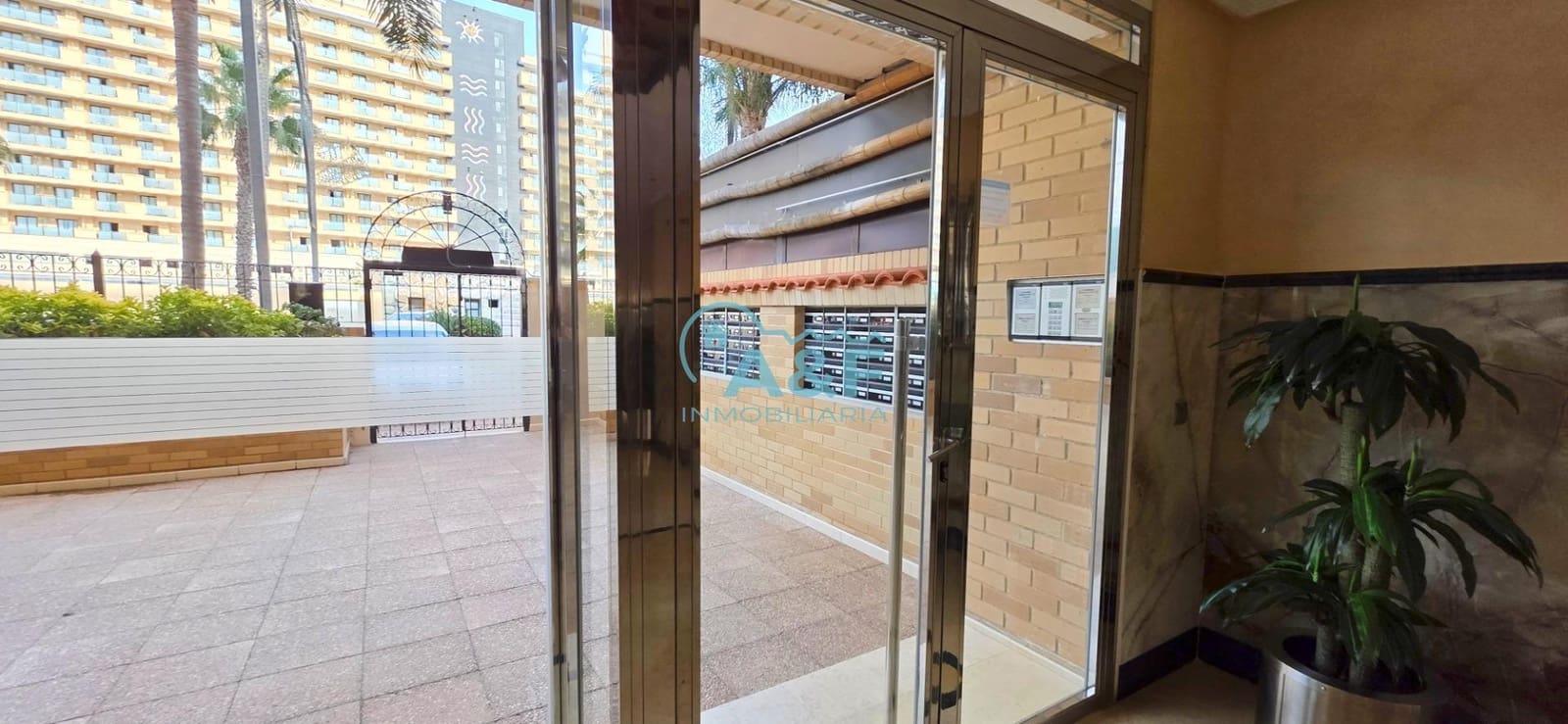 2 slaapkamer Appartement te koop in Oropesa  met zwembad garage - € 139.000 (Ref: 9388132)