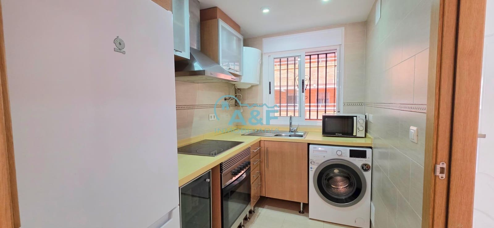 2 slaapkamer Appartement te koop in Oropesa  met zwembad garage - € 139.000 (Ref: 9388132)