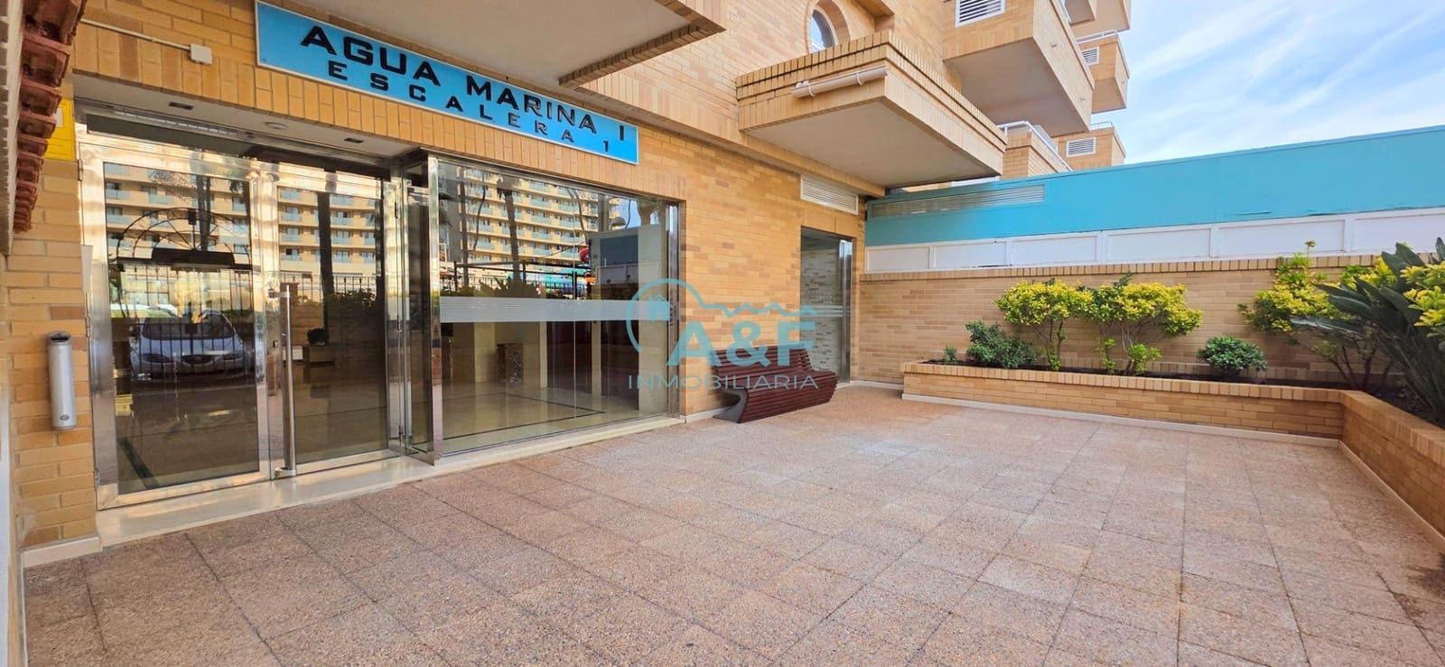 2 slaapkamer Appartement te koop in Oropesa  met zwembad garage - € 139.000 (Ref: 9388132)