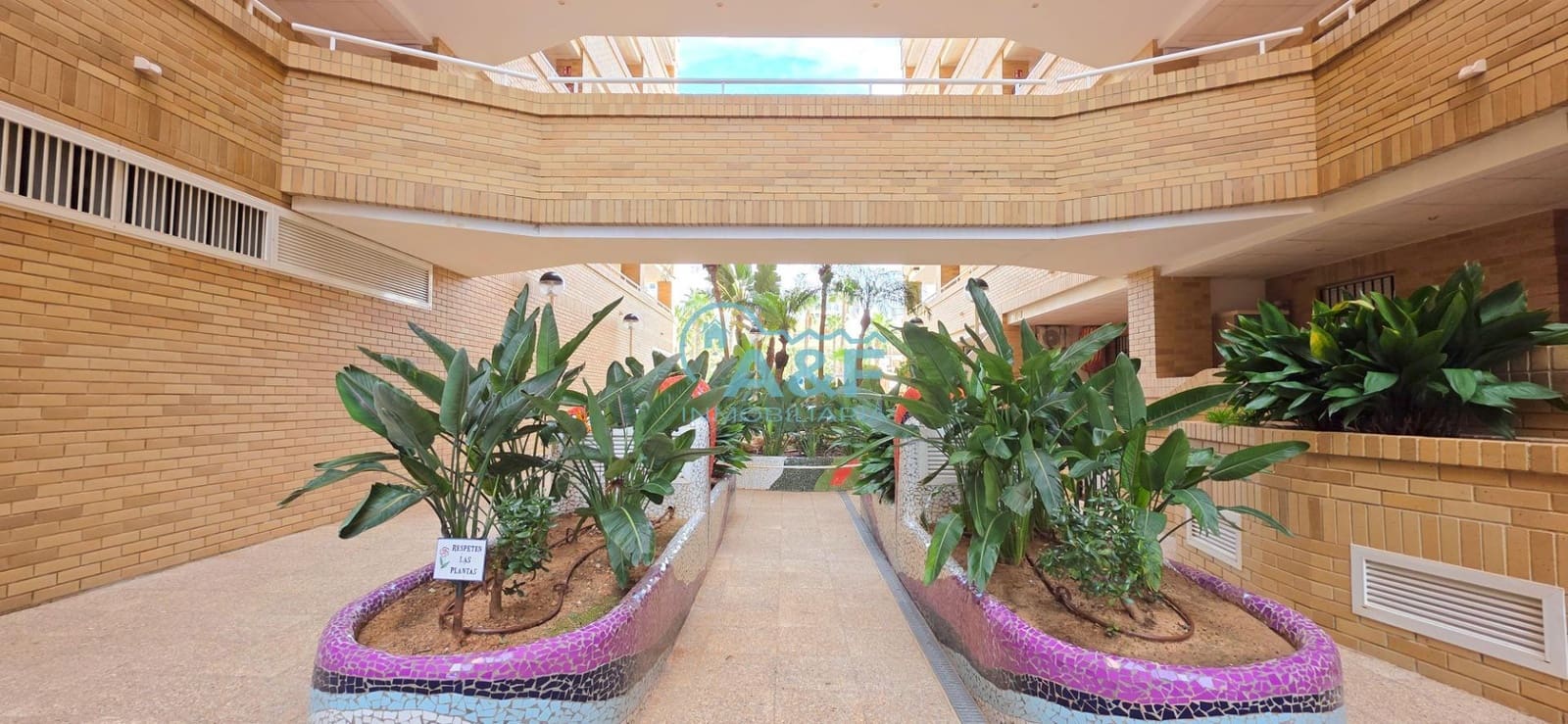 2 slaapkamer Appartement te koop in Oropesa  met zwembad garage - € 139.000 (Ref: 9388132)