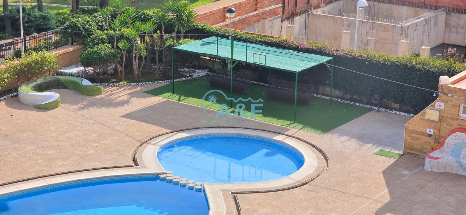 2 slaapkamer Appartement te koop in Oropesa  met zwembad garage - € 139.000 (Ref: 9388132)