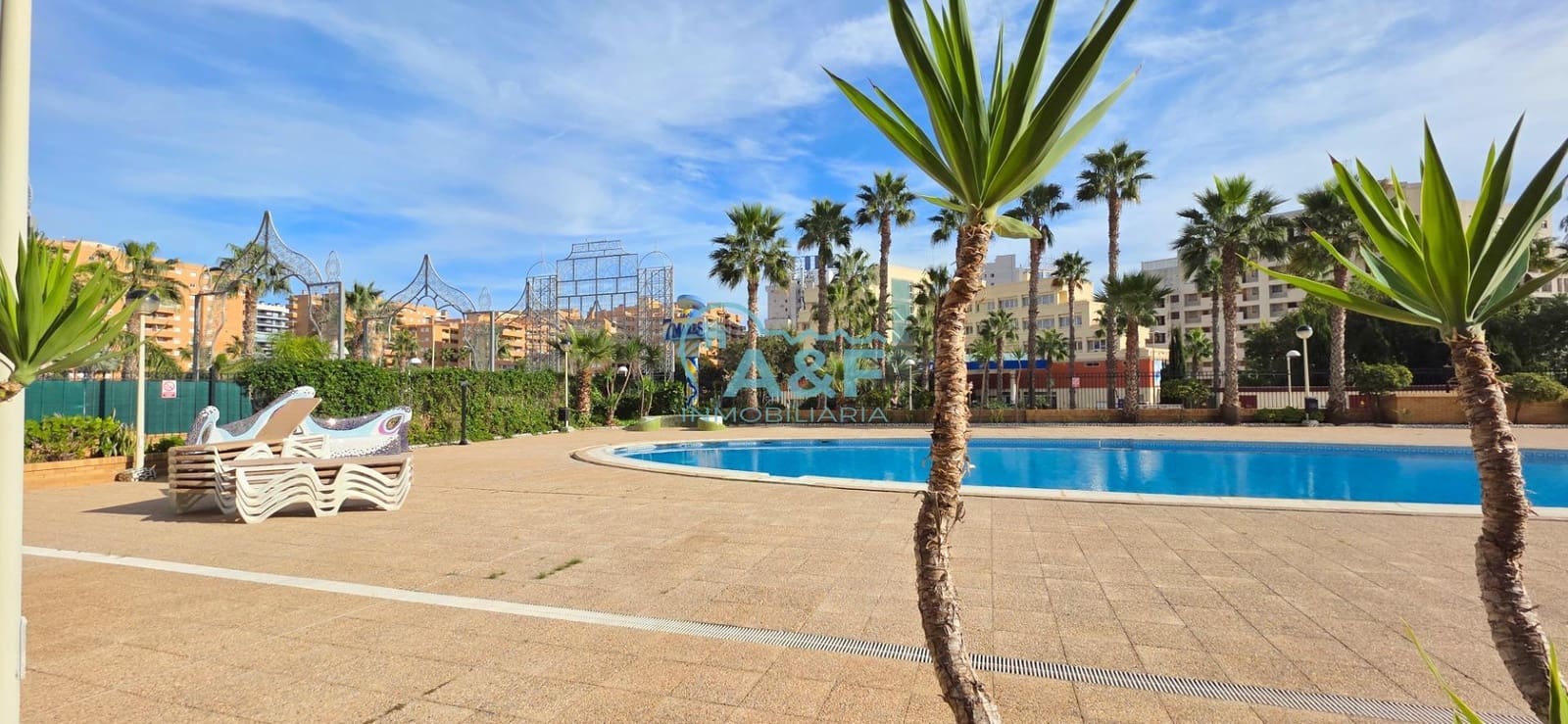 2 slaapkamer Appartement te koop in Oropesa  met zwembad garage - € 139.000 (Ref: 9388132)