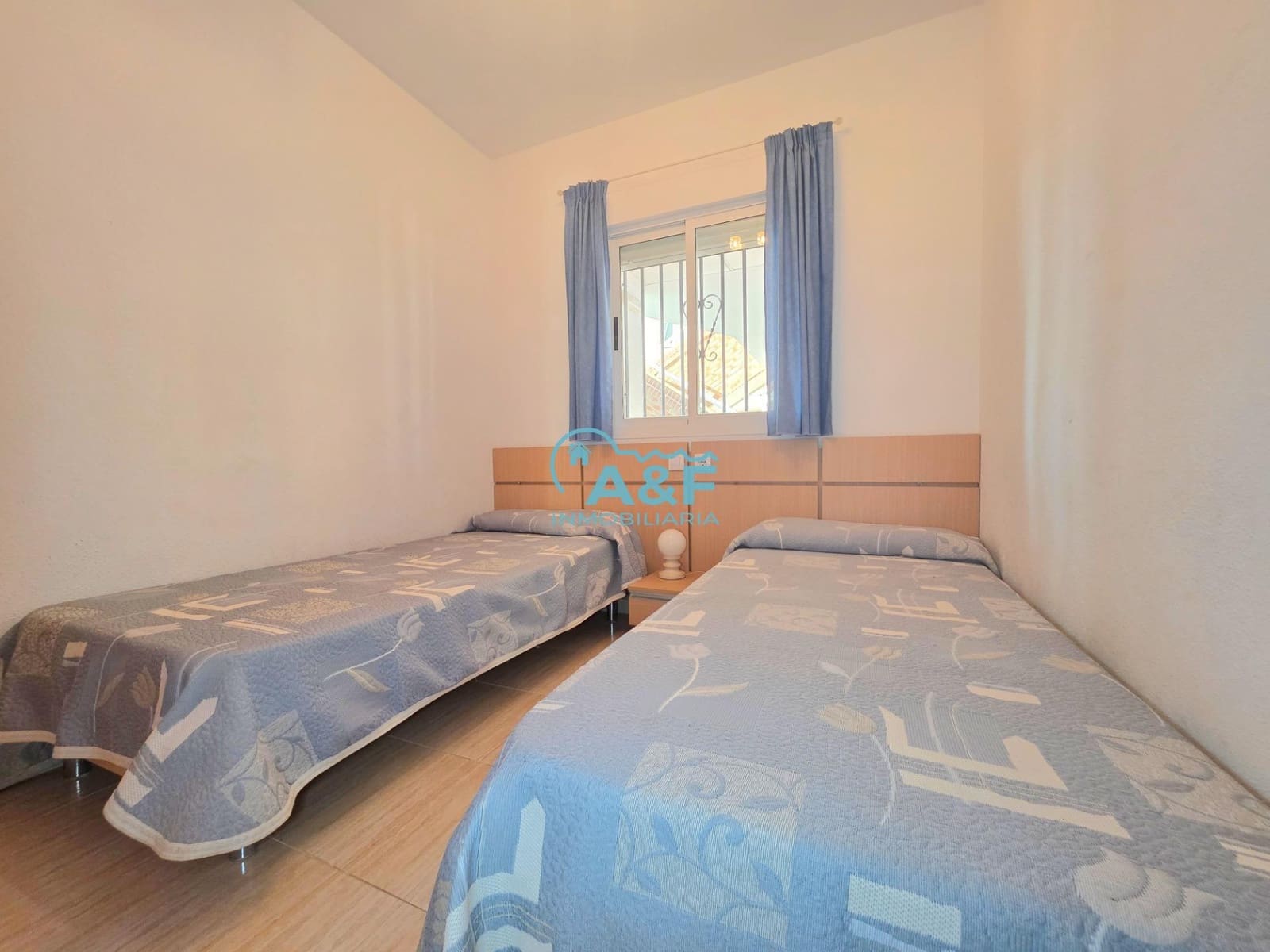 2 sovrum Lägenhet till salu i Oropesa  med pool - 140 000 € (Ref: 9388136)