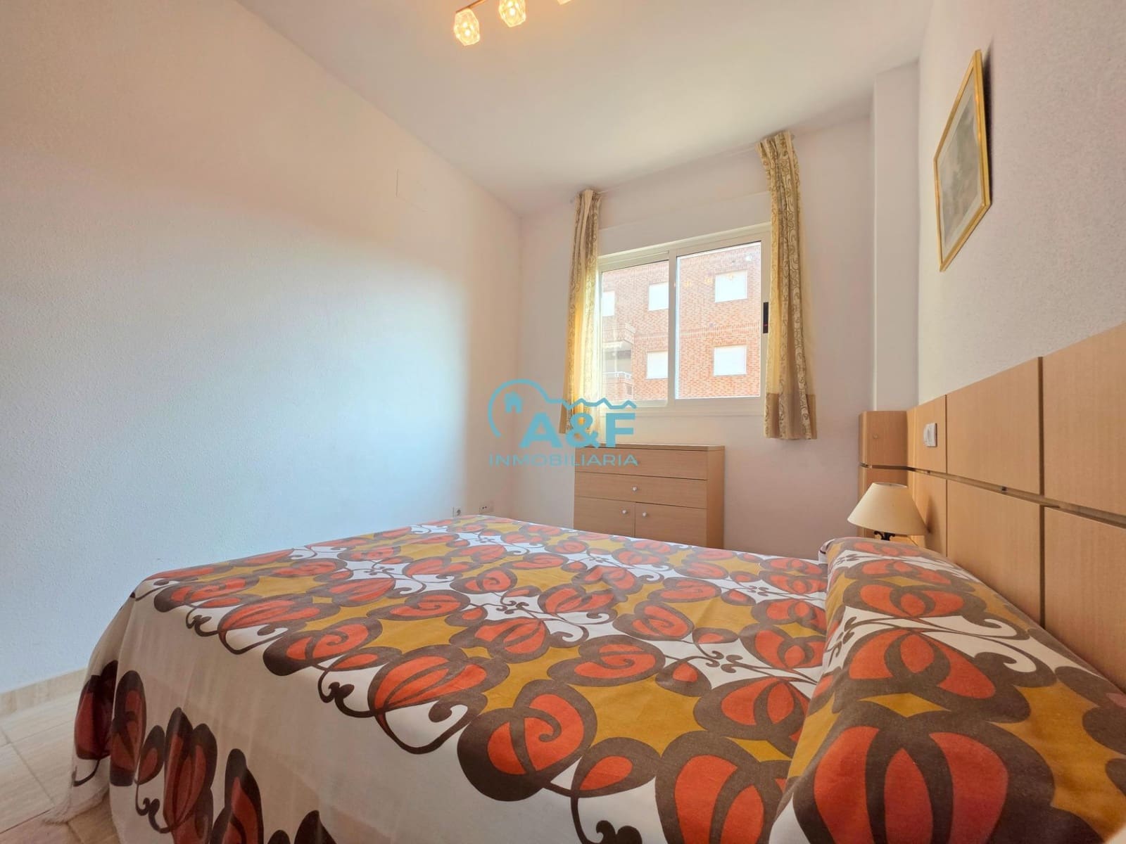 2 sovrum Lägenhet till salu i Oropesa  med pool - 140 000 € (Ref: 9388136)