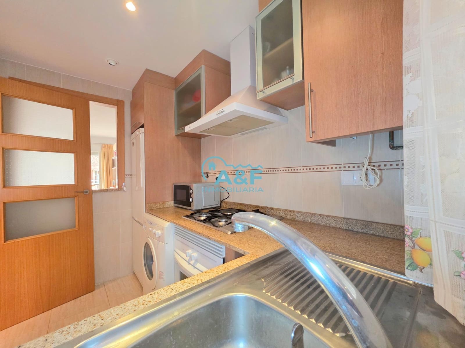 2 sovrum Lägenhet till salu i Oropesa  med pool - 140 000 € (Ref: 9388136)