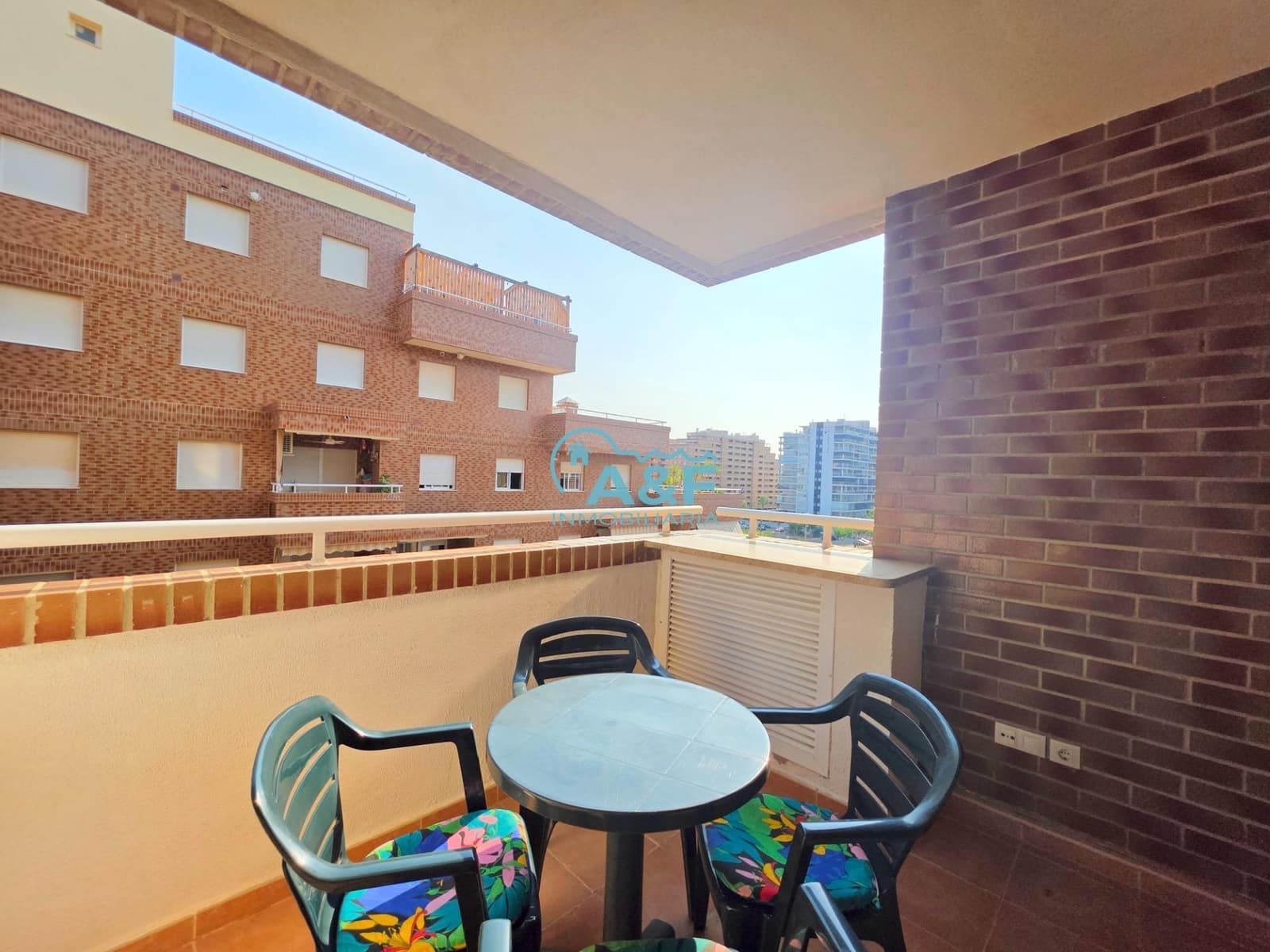 2 sovrum Lägenhet till salu i Oropesa  med pool - 140 000 € (Ref: 9388136)