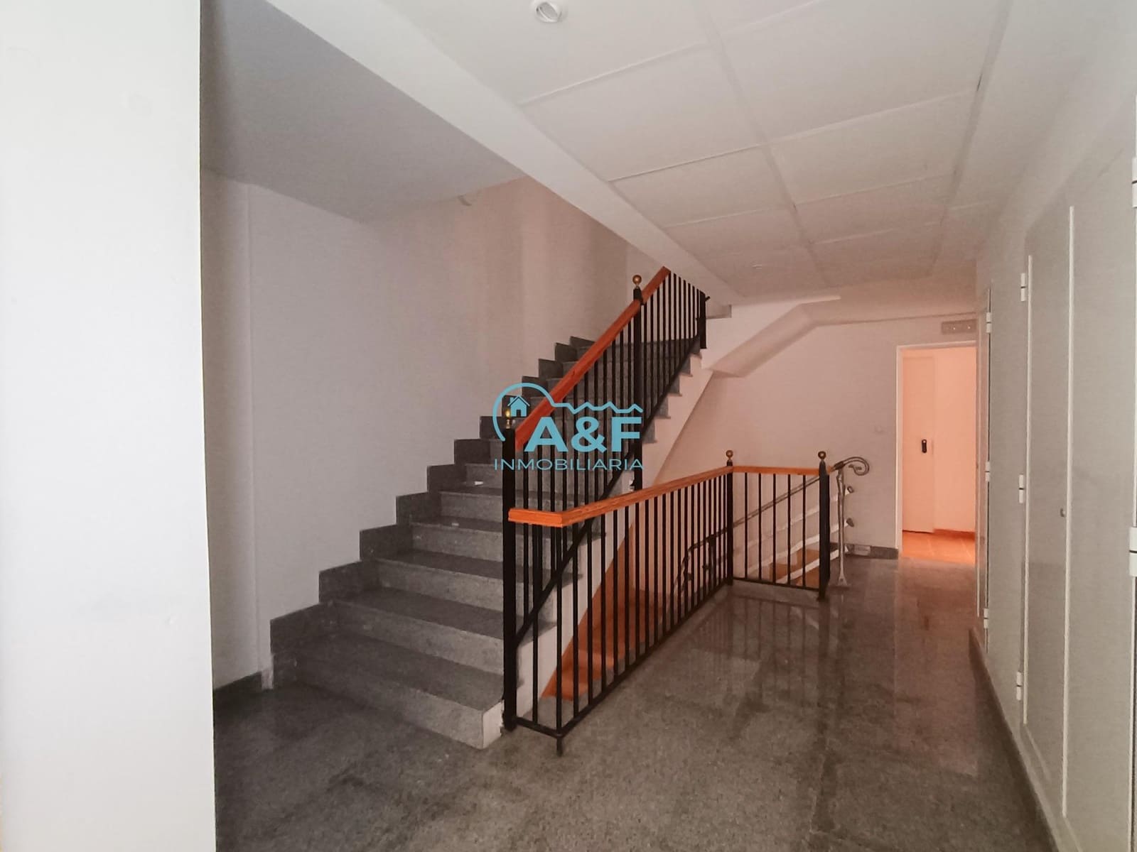 2 sovrum Lägenhet till salu i Oropesa  med pool - 140 000 € (Ref: 9388136)