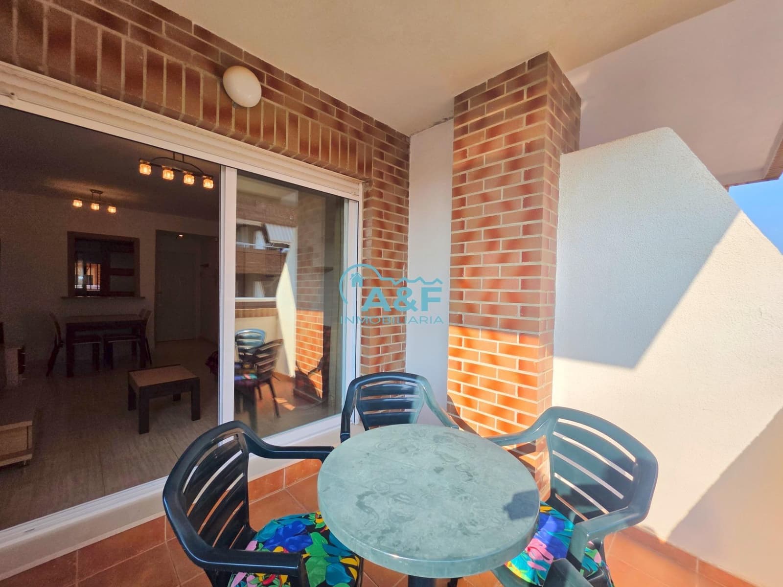 2 sovrum Lägenhet till salu i Oropesa  med pool - 140 000 € (Ref: 9388136)