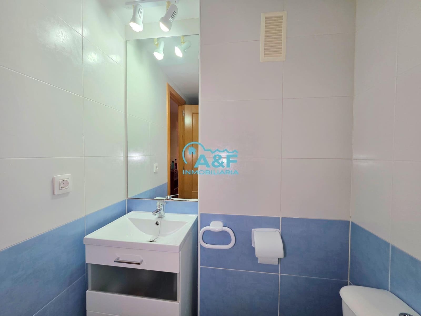 2 chambre Appartement à vendre à Oropesa  avec piscine garage - 242 000 € (Ref: 9388137)